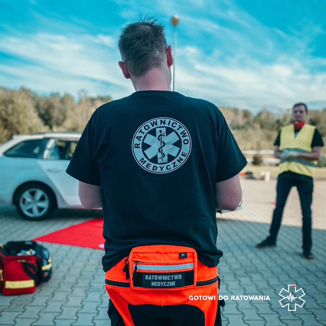 Szkolenie z pierwszej pomocy dla kierowców motocyklistów Wrocław kurs pierwszej pomocy kierowca Wrocław. Pierwsza pomoc Wrocław kierowcy.